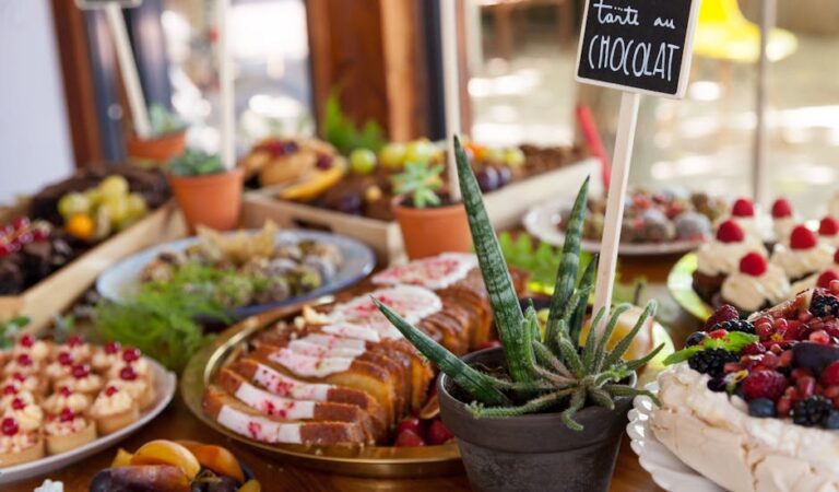 Szybkie desery bez pieczenia dla zabieganych kobiet: sprawdzone przepisy i warianty fit oraz owocowe