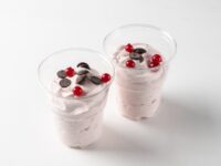 Ilustracja artykułu: Desery bez pieczenia: 15 szybkich przepisów na każdy dzień