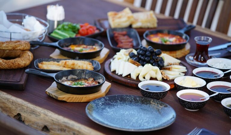 Zdrowe śniadania bez pośpiechu: 7 sycących pomysłów na cały tydzień dla zabieganych kobiet